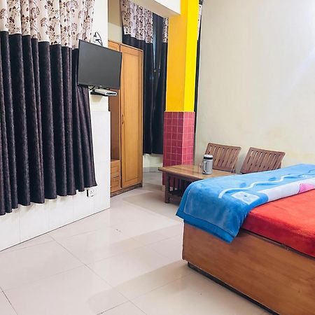 Sunrise Hotel Jalandhar Bagian luar foto