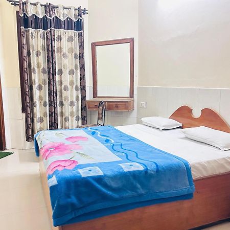 Sunrise Hotel Jalandhar Bagian luar foto
