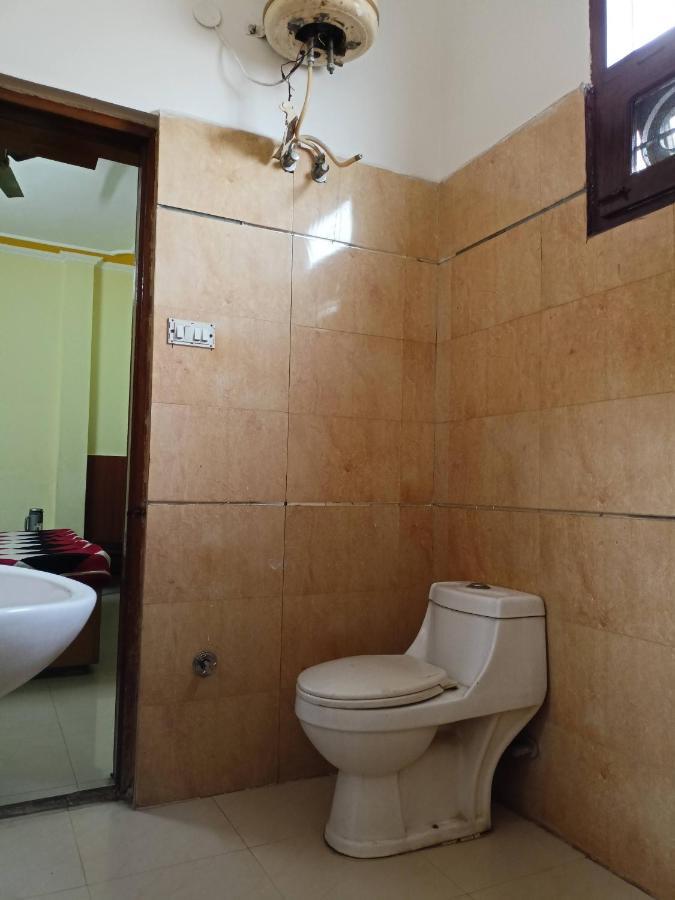 Sunrise Hotel Jalandhar Bagian luar foto